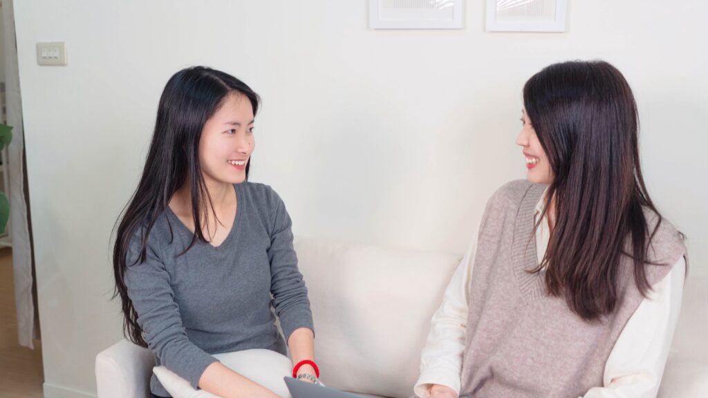 生涯教練是一門一對一個人服務，以傾聽與提問技術為核心的助人專業