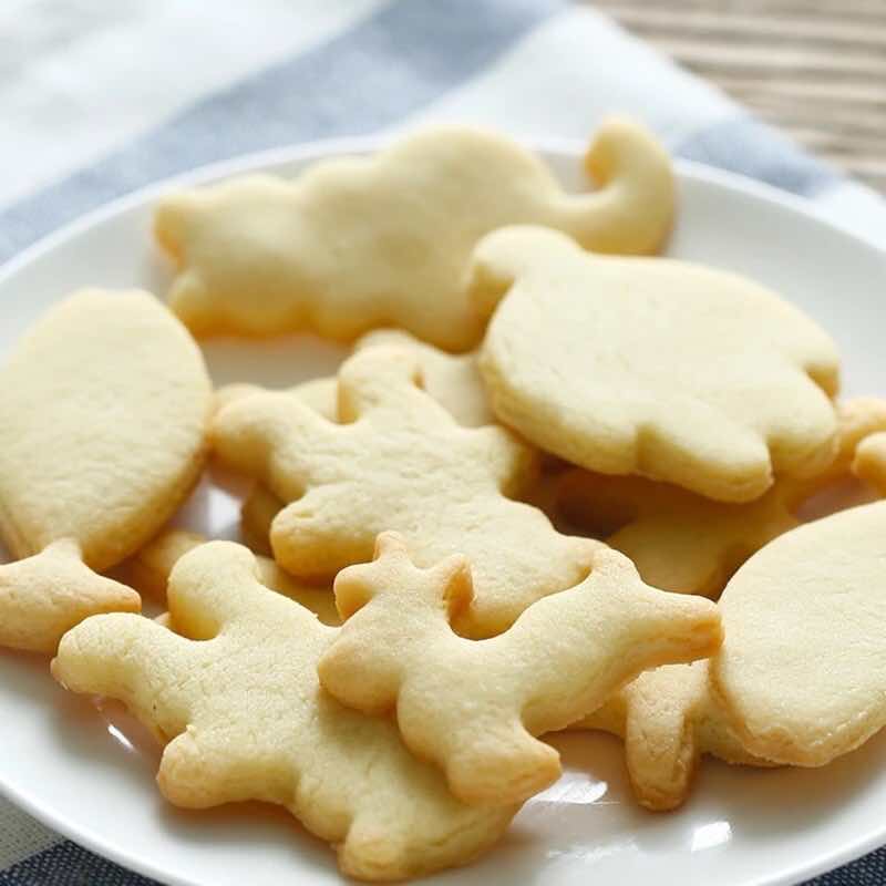 線條太細太複雜、或是完全沒有壓模的圖案
上色難度比較高