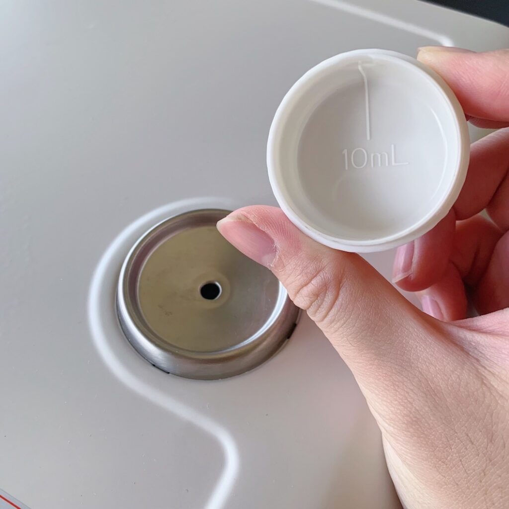 ikiiki蒸氣烤箱注水孔