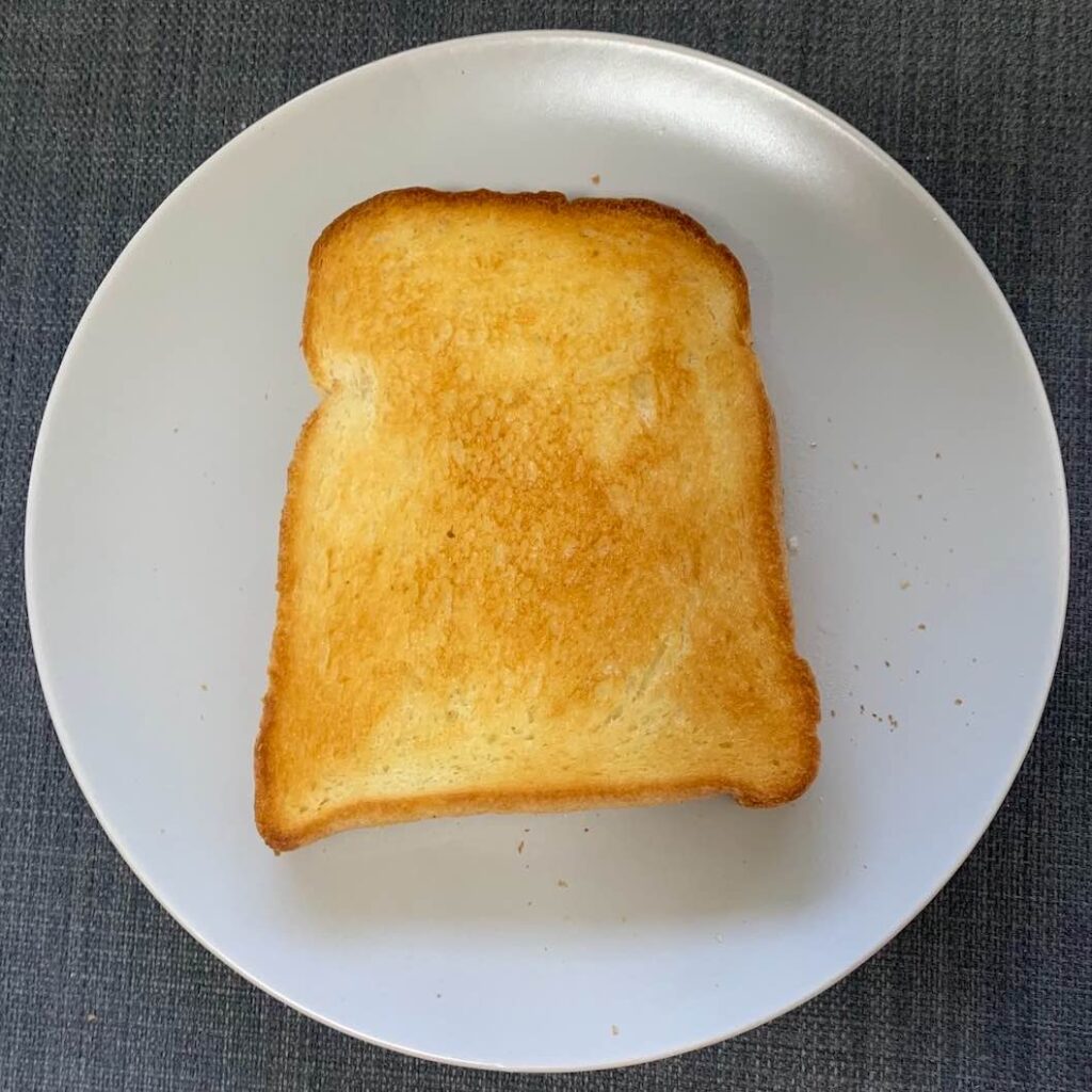 伊崎蒸氣旋風烤箱烤出來的吐司