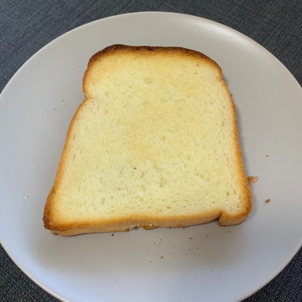 一般烤箱烤出來的吐司