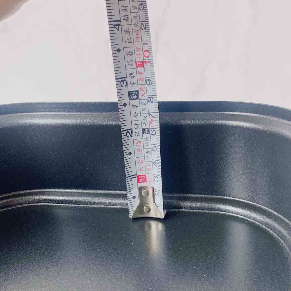 深湯鍋的容量大約3公升