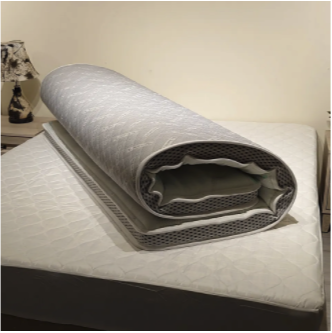 薄床墊捲起來搬家攜帶比大床墊方便很多